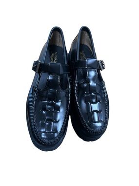 G.H. Bass & Co. Navy Woven Leather Fisherman Loafers